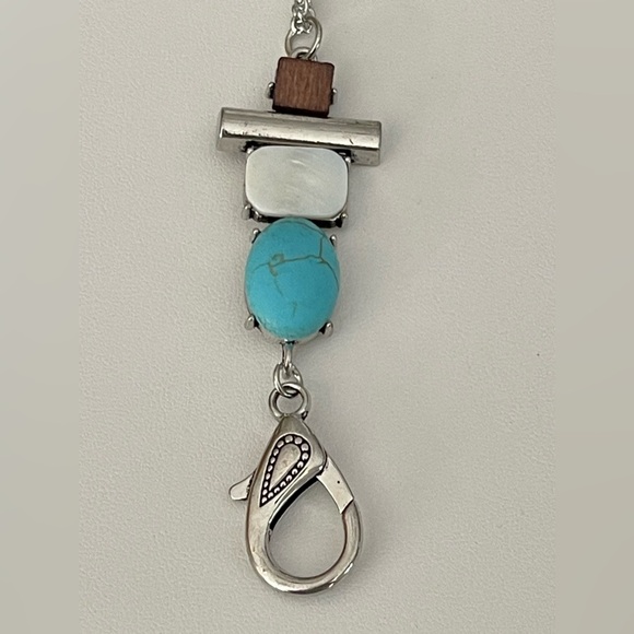 NWT PAPARAZZI NECKLACE & EARRINGS SET. Silver-Tone & Turqoise colored settings. - Picture 5 of 7